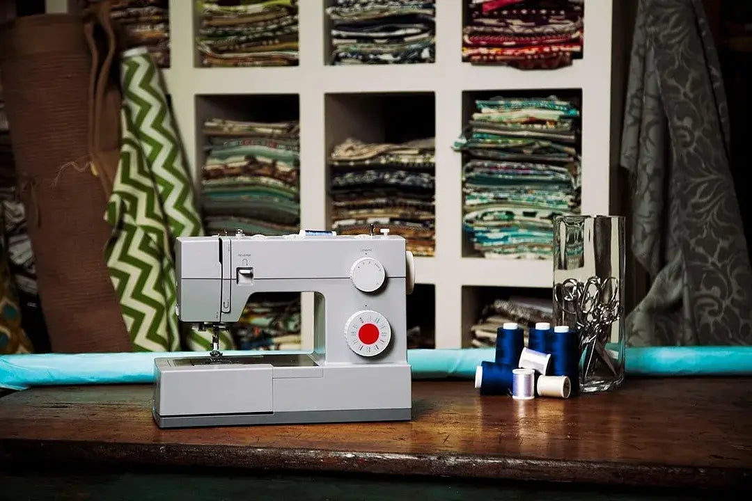 🔥 Clearance Sale 🔥 Sewing Machine with Exclusive Accessory Bag