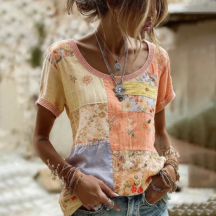 Women's Casual Retro Short-Sleeve Top with Floral Breast Cancer Awareness Print