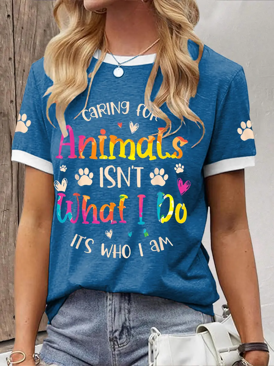 Women's caring for animals casual T-shirts