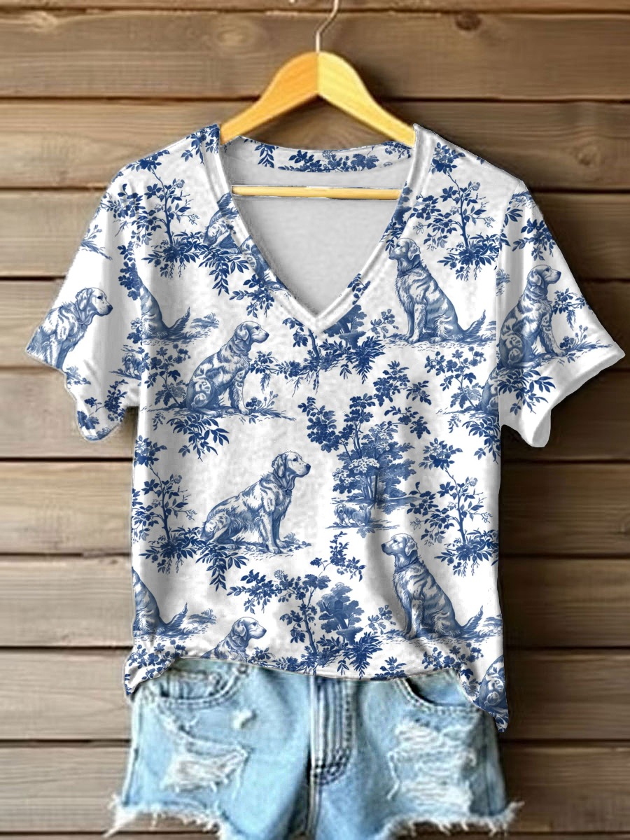 Women's Golden Retriever V-neck T-shirts